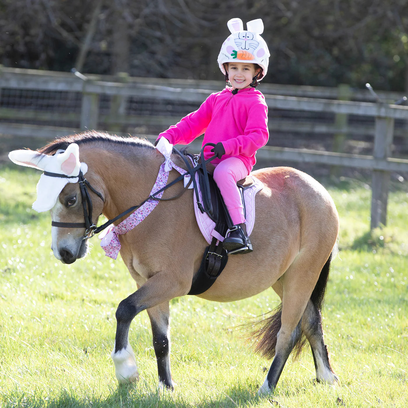 Equetech Bunny Rabbit Easter Horse Chest Bow