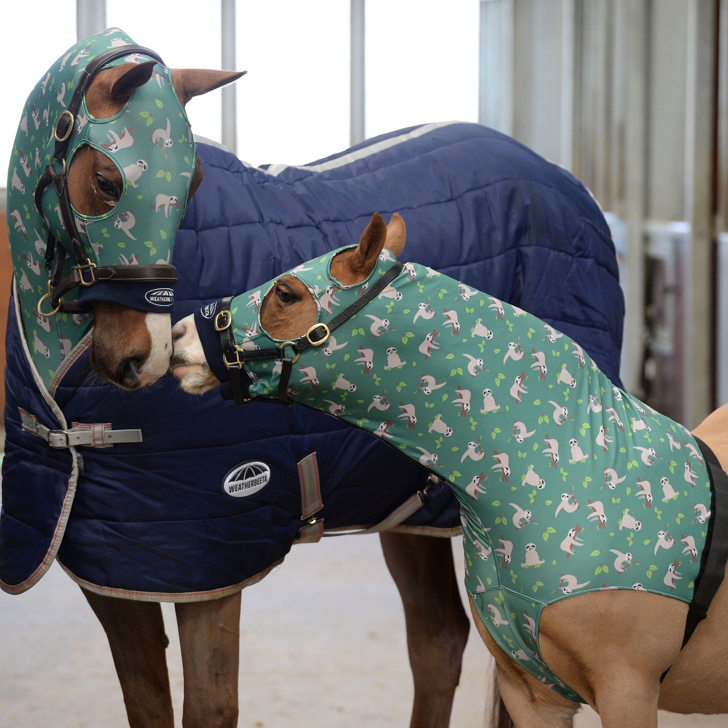 WEATHERBEETA PRINTED STRETCH HOOD WITH ZIP