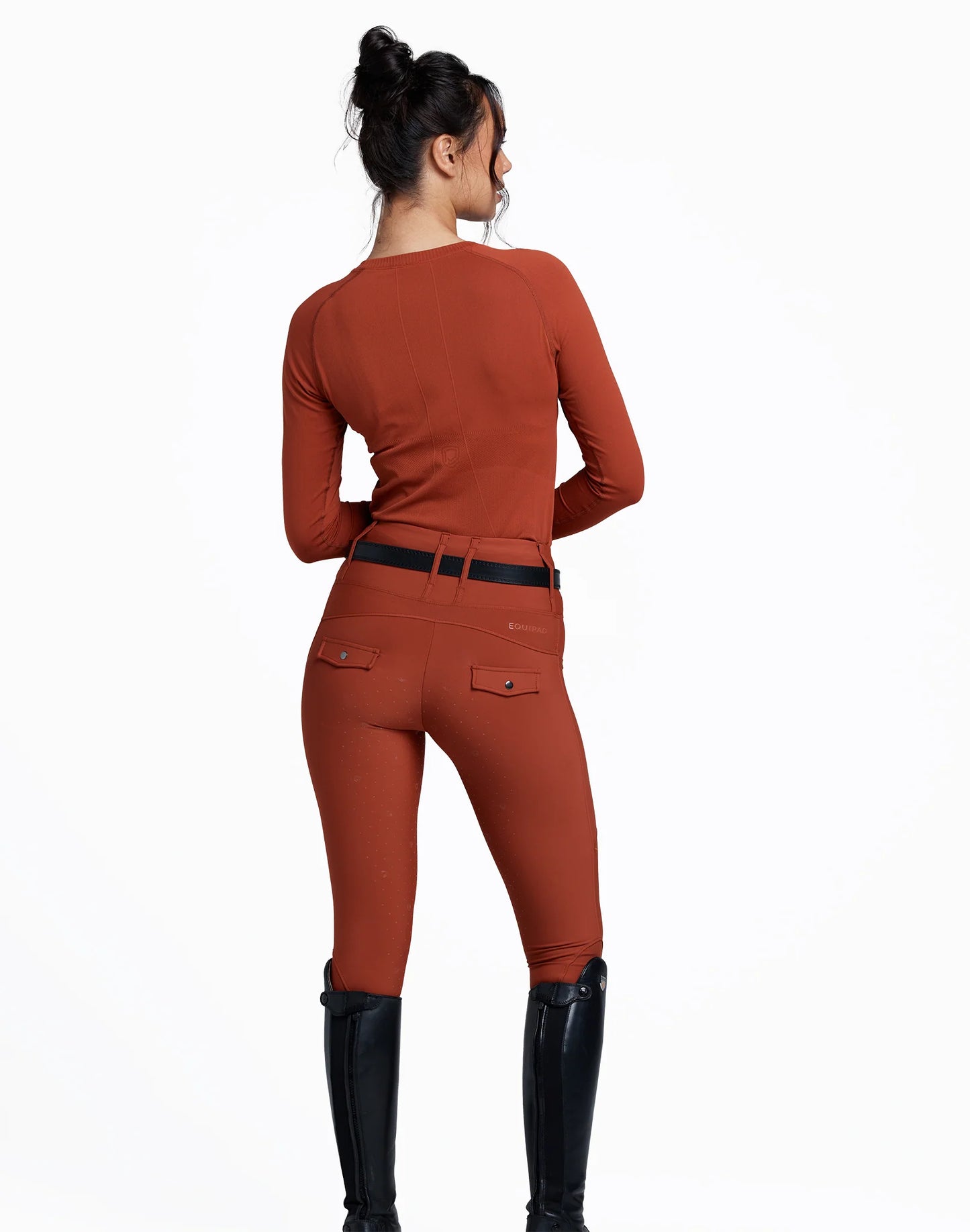 The Equipad Top V2 - Henna Red